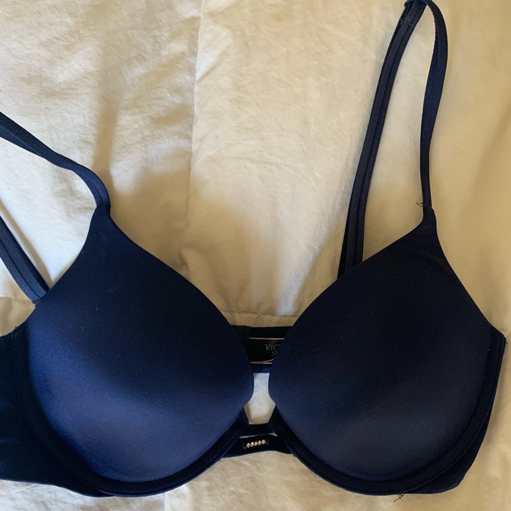 Victoria’s Secret bra